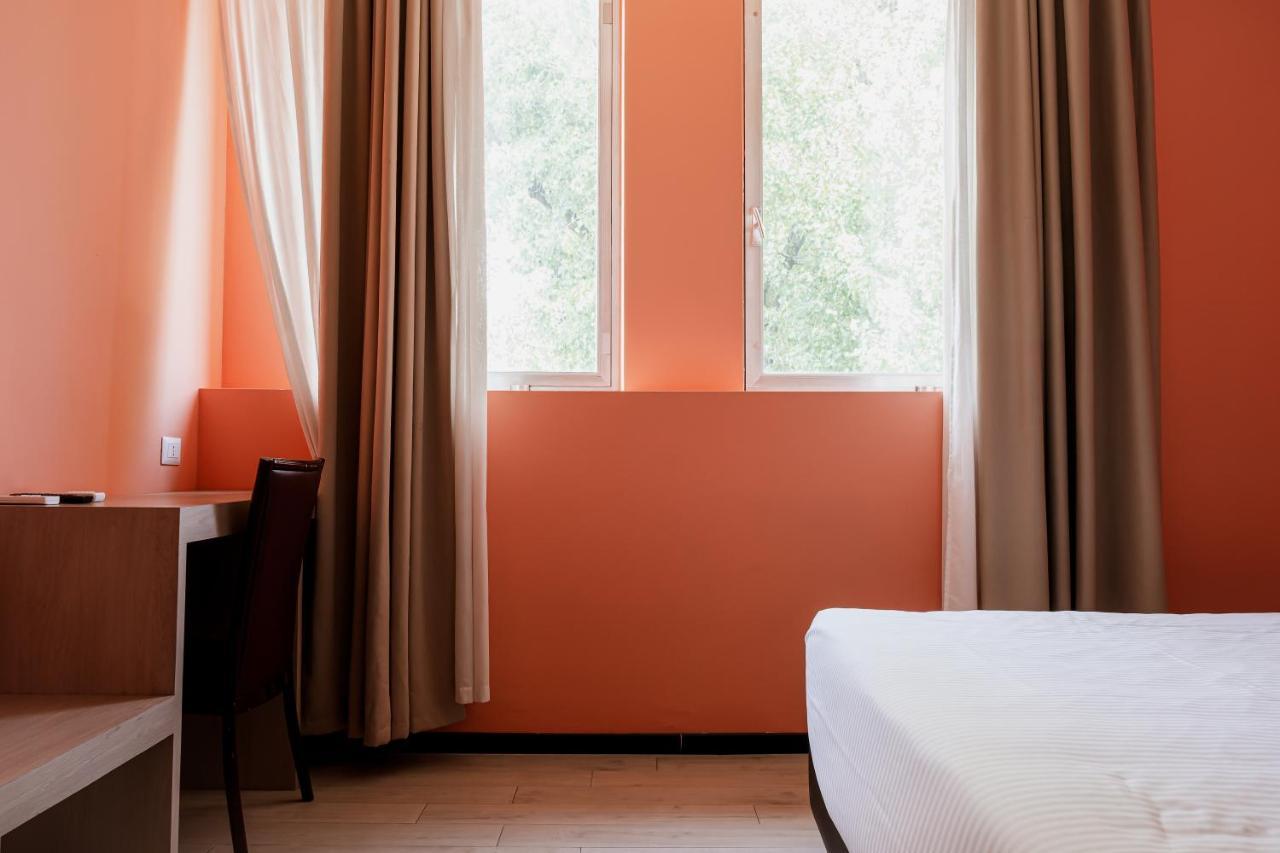 Queen Hotel Sesto San Giovanni Kültér fotó